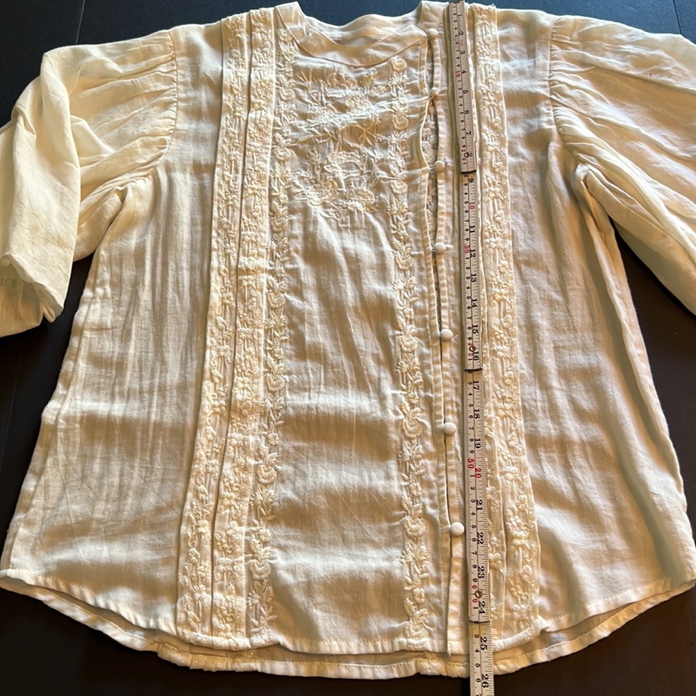 Free People embroidered peasant blouse-puff sleeves-NWOT - Picture 10 of 10